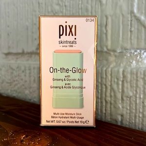 FLASH SALE 🍀 NWT Pixi On The Glow Moisture Stick Face/Lips/Body/Hair
